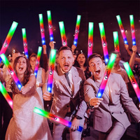 Palos de Espuma LED con Luz Brillante y Logotipo Personalizado a Precio de Fábrica, Multiusos para Conciertos, Decoración de Fiestas de Graduación
