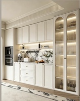 Armoire à vin en verre sur mesure de style français, avec porte vitrée, intégrée avec un porte-bouteilles, pour bar à domicile, vitrine pour villa