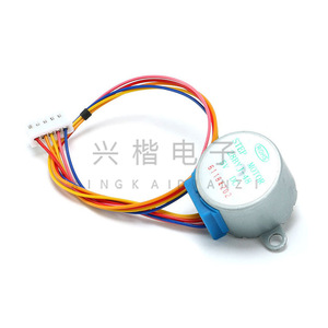 Moteur pas à pas 28BYJ48 DC 5V 4 phases NEMA 14 à aimant permanent avec câble de 25 cm pour projets Arduino - Product Image 1