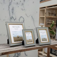 Marcos de fotos de madera natural gris de estilo moderno personalizables Tecnología de impresión UV ecológica Disponible 4x6 5x7 8x10 pulgadas Tamaños