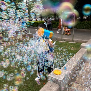 Vente en gros de jouets à bulles : Machine à bulles fusée automatique Bazooka pour l'été, pistolet à bulles à 88 ou 69 trous - Product Image 6