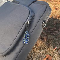 Porte-clés en paracorde polyester camouflage avec mousqueton métallique, léger et utilitaire pour la randonnée et le camping