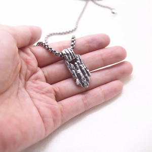 Yunnique – collier avec pendentif en acier inoxydable pour hommes, style rétro punk, forme de pierre, chaîne de bijoux à la mode pour un usage occasionnel - Product Image 4