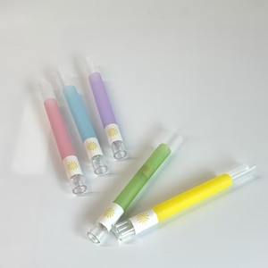 Fournisseur certifié GMP, vente en gros de cônes en papier personnalisés de 90 mm, 1 gramme, avec embout en <span class=keywords><strong>verre</strong></span> et filtre <span class=keywords><strong>à</strong></span> fumer - Product Image 2
