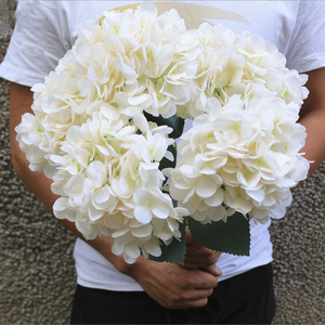 Hortensias artificiales de alta calidad, de tacto Real hortensias, cabeza grande, flor de hortensia verde y blanca para decoración de bodas - Product Image 1