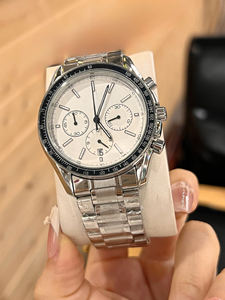 Au-delà des limites, présence dominante, fidélité constante à l'intention originale, recherche de la perfection - Montre mécanique - Product Image 4