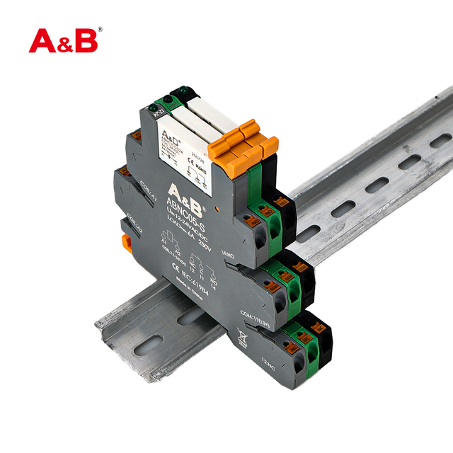 Industrial Control 250VAC Low Power General Purpose Sealed Relay Socket 6.22mm Thick 24V 1-Channel 5P Subminiature PLC Switch