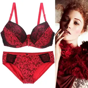 New wholesale plus size ladies' bra set V-neck sexy printed lace plus size comfortable steel plate full cup bra set