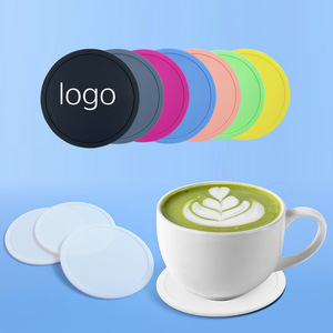 Sous-verre en silicone résistant à la chaleur, 10 cm de diamètre, style minimaliste moderne, design circulaire, pour tasse à thé, bol, utilisation sur table - Product Image 3