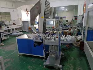 Máy in tampo <span class=keywords><strong>4</strong></span> màu kín Máy in <span class=keywords><strong>Pad</strong></span> <span class=keywords><strong>4</strong></span> màu để in trên nắp chai với băng tải cho nắp chai rượu vang - Product Image 5