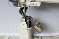 Machine à coudre industrielle pour cuir RONMACK RM-8691K/8692K à commande par clavier, à une aiguille, informatisée, à bras rotatif motorisé