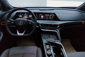 BB tự động nhóm 2022 changan U N I-T 1.5t SUV Xe mô hình đáng kính với tay lái trái xuất khẩu nóng - Product Image 5