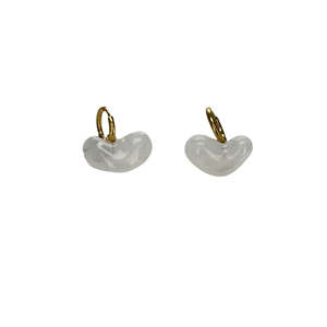 Boucles d'oreilles pendantes tendance en acier inoxydable 316L plaqué or PVD, durables et résistantes, en forme de cœur - Product Image 1