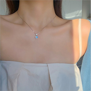 Heart Shape Moonstone Necklace Silver Chain Women's Clavicle Jewelry Gift Elegant Fashion Accessory - Product Image 1
