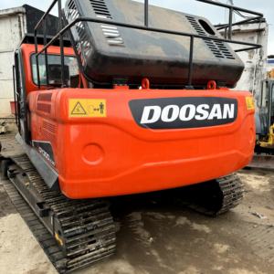 Gebruikte Korea Doosan DX300LC-9C 30ton Graafmachines In Goede Staat Lage Prijs Tweedehands - Product Image 5