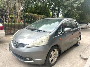 二手本田飞度 2008 年式掀背车 自动变速箱 左舵驾驶 R15 轮胎 <span class=keywords><strong>1</strong></span>.5L 发动机 欧三排放 动力强劲 - Product Image 2