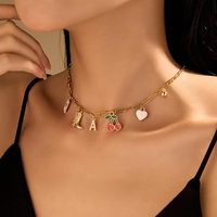 Gouden, vergulde ketting met initiaal, kersenhart, fruit, western cowgirl stijl, met diamant en parel, geschikt als bruiloftcadeau.