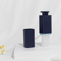 Flacon pompe sans air carré de 30 ml et 50 ml à étiquette privée |   Conteneur cosmétique vide en plastique PET écologique pour crème pour le visage et soins de la peau