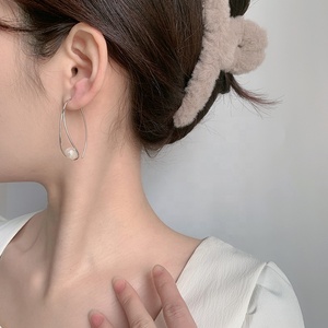 KAMMY 7-7.5mm Boucles d'oreilles en perles naturelles à la mode Boucles d'oreilles exagérées en argent sterling 925 plaqué rhodium/platine pour enfants - Product Image 6