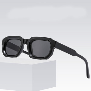 Vintage Thick Square Sunglasses Rectangle Fashion Sun <strong>Glasses</strong> 2025 Women Men Black Frame Shades Custom Eyewear Logo - Product Image 1