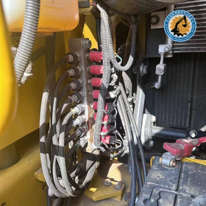 Excavatrice Komatsu PC110-8 d'occasion reconditionnée, 11 tonnes, godet de 0,48 m, moteur de 69,6 kW, moteur principal avec vidéo et garantie de qualité - Product Image 3
