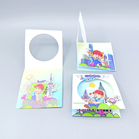 Vente en gros de flyers personnalisés en forme de dessin animé et de pages promotionnelles 3D pliables