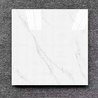 Carreaux de sol en marbre blanc avec veines grises Foshan 60 x 60 mm, carreaux Berge pour maison, villa, salon, sol en céramique 60x60