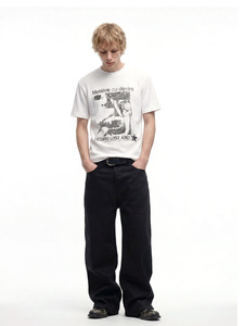 Camiseta Blanca con Estampado Gráfico, Cuello Redondo, Manga Corta, de Algodón, Estilo Urbano para Hombre - Product Image 1