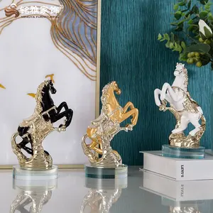 Petite statue de cheval en résine de haute qualité pour décoration de table de bureau à domicile