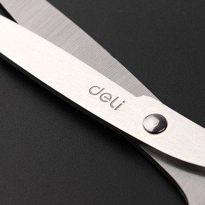 Deli Scissors Large Size Stainless Steel For Office And Home Use - Product Image 2