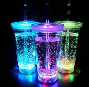 万圣节派对饮水杯点亮霓虹灯彩色双壁塑料不倒翁带吸管