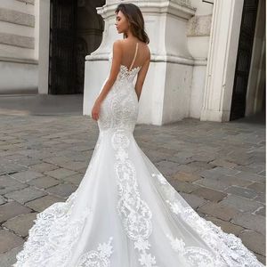 NDB10759 Nouvelle robe de mariée en dentelle à queue de poisson à col rond rêveur, robe de mariée blanche à traîne, deux activités de port - Product Image 3