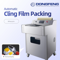 Grote automatische verpakkingsmachine voor vers fruit, groenten, vlees, plastic PVC-clingfilm, voedseltrays, punnetten, weeg- en etiketteermachine