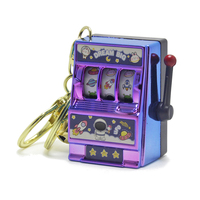 Porte-clés Machine à Fruits Lucky Slot avec Sonnette de Jeu et Manivelle Rotative, Jouet EDC Amusant à Thème Jackpot Arcade, Cadeaux Créatifs