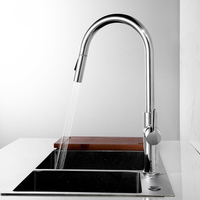 Robinet d'eau en laiton antique, mitigeur de cuisine à une poignée extractible avec finition dorée
