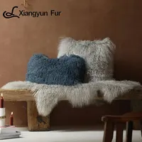 高度な豪華な装飾的なモンゴルの子羊の毛皮のクッションカバーリビングルームデザイナーソファモンゴルの毛皮の枕