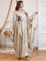 Kaftan musulman de luxe bleu clair sur mesure de Dubaï 2026 pour femmes, tissu brillant, motif floral à paillettes, robe longue modeste
