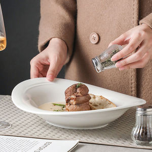 Plato hondo de 10,5 pulgadas, cuencos de forma ovalada Premium, cuenco de <span class=keywords><strong>sopa</strong></span> de fideos de cerámica blanca nórdica <span class=keywords><strong>con</strong></span> forma de <span class=keywords><strong>huevo</strong></span> para el hogar - Product Image 5