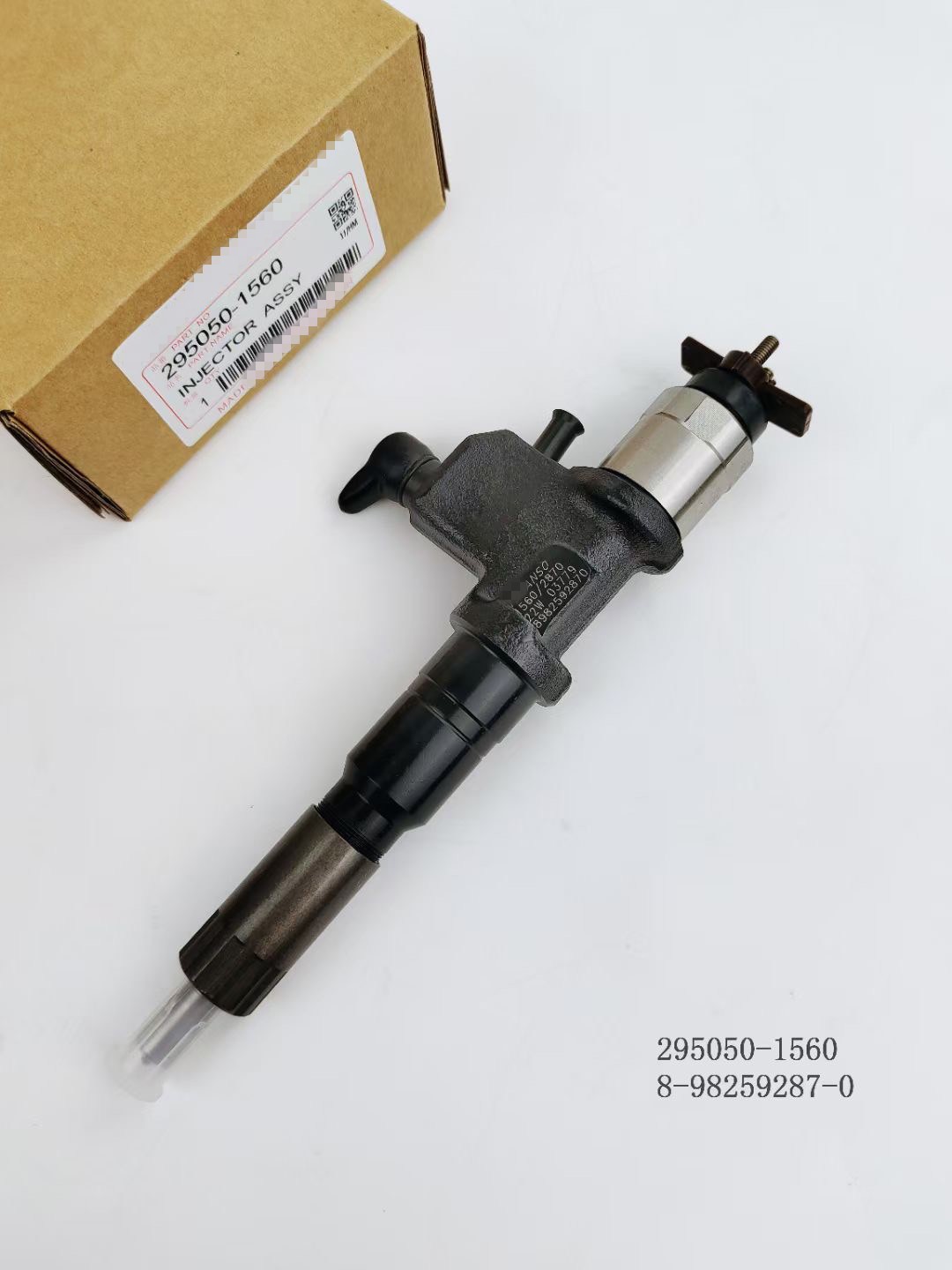 295050-156# fuel injector 295050-1560 8-98259287-0 injector for ISUZU 6WG1-TC 6WF1 injector nozzle 295050-1560 8-98259287-0