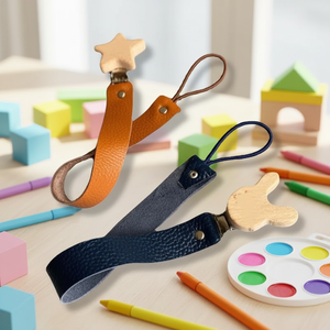 <span class=keywords><strong>Attache</strong></span>-sucette et attaches-chaussons durables en similicuir organique en forme d'étoile <span class=keywords><strong>avec</strong></span> gravure, pour cadeaux de naissance - Product Image 3