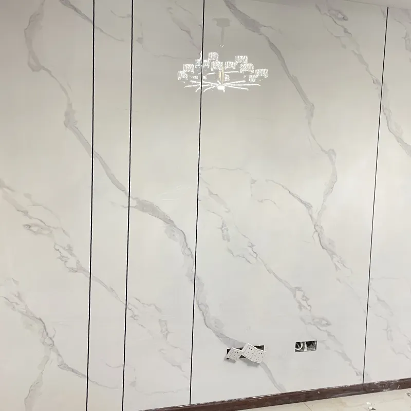 Panel de pared con estampado de mármol blanco moderno de 4x8 pies, Instalación rápida a prueba de agua para protección de pared de baño, Panel grande