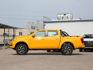 Camionnettes Dongfeng Rich7 8AT 2WD/4WD Moteur 2298cc Double Airbags Tout-terrain Petite camionnette 4x4 en vente - Product Image 4