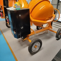 Mini Bétonnière Diesel Autochargeante à Haute Efficacité, Débit de 2m³/h pour le Malaxage du Ciment sur Chantier