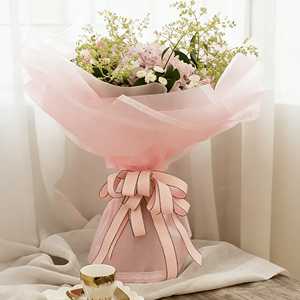 Papel de Embalaje Coreano con Borde de Encaje, Papel Mate con Recubrimiento de PE, Impermeable, para Ramos de Flores, para Floristerías - Product Image 1