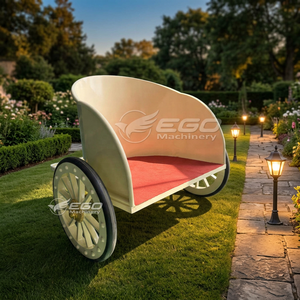 Carruaje de Dos Ruedas Amarillo con Asiento Cómodo, Transporte Único y Especial - Product Image 1