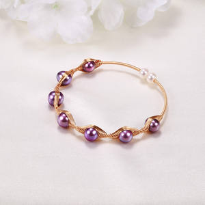 Pulsera de Perlas de Agua Dulce Barrocas al por Mayor de Zhuji, Hecha a Mano, Optimizada, Diseño de Grifo Enrollado Chapado en Oro y Cobre Morado - Product Image 4