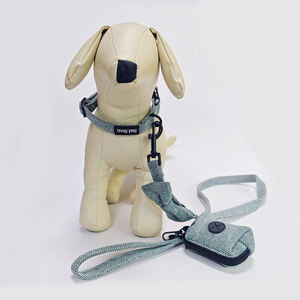 럭셔리 개 하네스 칼라 가죽 끈 세트 소프트 코듀로이 패딩 나일론 맞춤형 로고 고양이 개를위한 유행 스카프 똥 포함 - Product Image 2