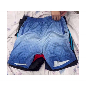 Balla di Abbigliamento Usato Sportivo da Uomo Pantaloncini Firmati di Seconda Mano Pacco <span class=keywords><strong>VIP</strong></span> da 50 kg di Vestiti Usati Misti - Product Image 3