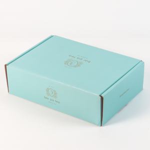 Cajas Rígidas Ecológicas Personalizadas con Laminación Mate y Relieve para Ropa, Embalaje de Bebés - Cajas de Envío Protectoras con Forro de Esponja - Product Image 6