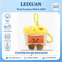 Porte-clés en peluche mignon en forme de pain grillé de dessin animé, pendentif poupée pain souriant, avec mousqueton jaune et cordon, pour décoration de sac et sac à dos, cadeau pour femmes et filles